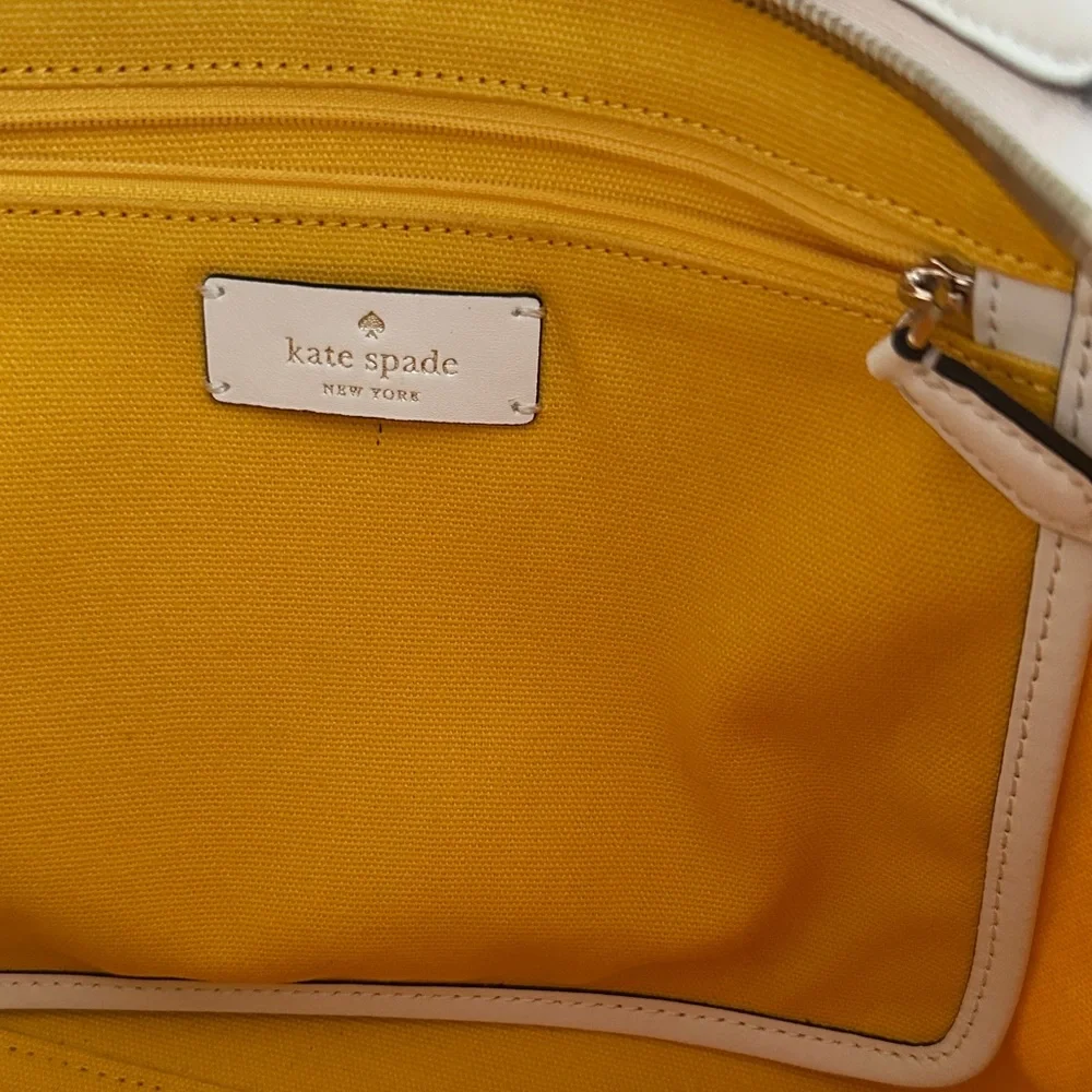 Kate Spade Street Tote ✨ Yellow & White Summer Stripes - Picture 7 of 9